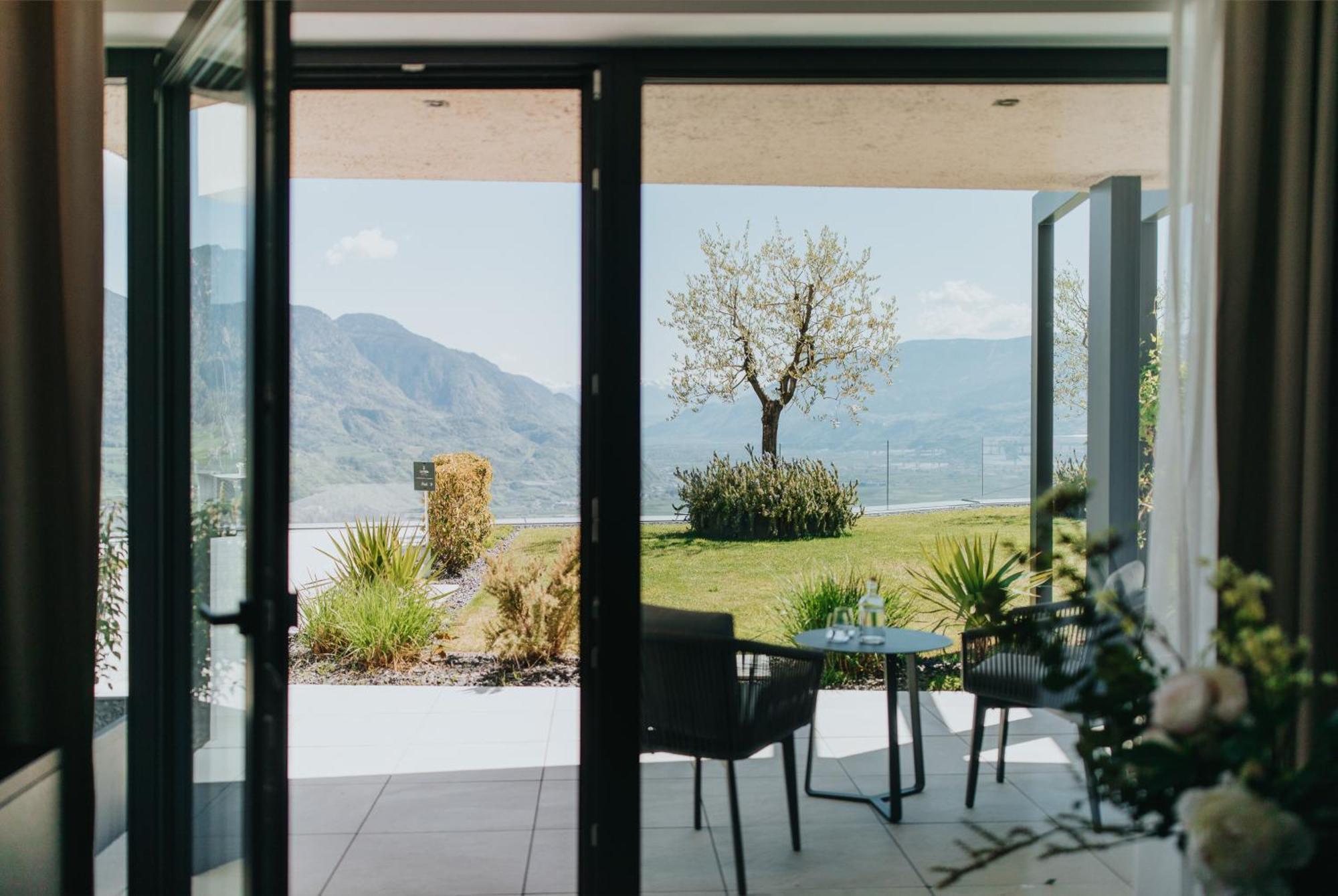 La Vista Panoramic Hideaway (adults Only) Bed & Breakfast Tirolo